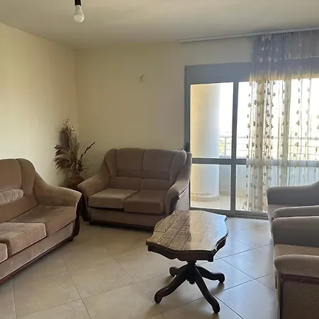 Kwatera prywatna Durres Beach Home Durrës