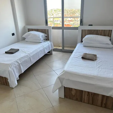 Durres Beach Home 홈스테이