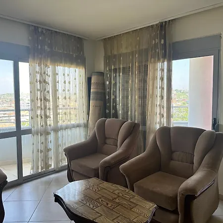 홈스테이 Durres Beach Home *